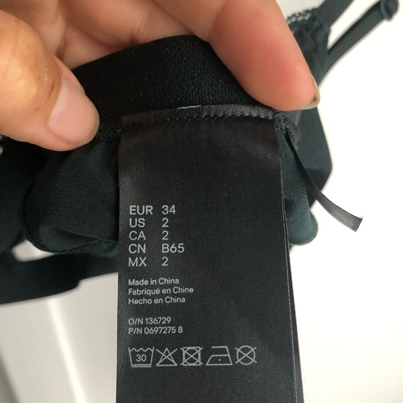 Emerald Green Bralette with lace - Picture 4 of 4